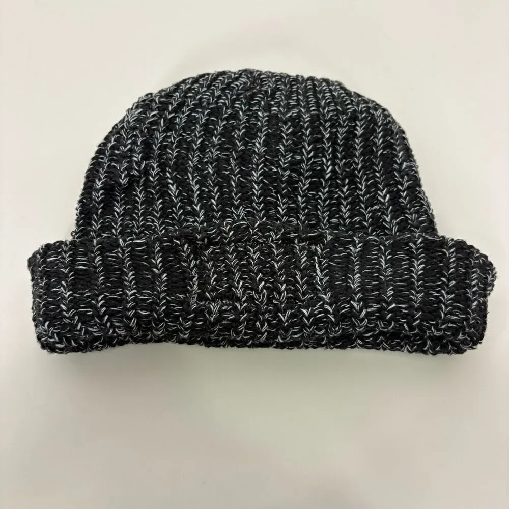 Love Your Melon x Minnesota United FC Soccer Black & White Winter Hat Reversible